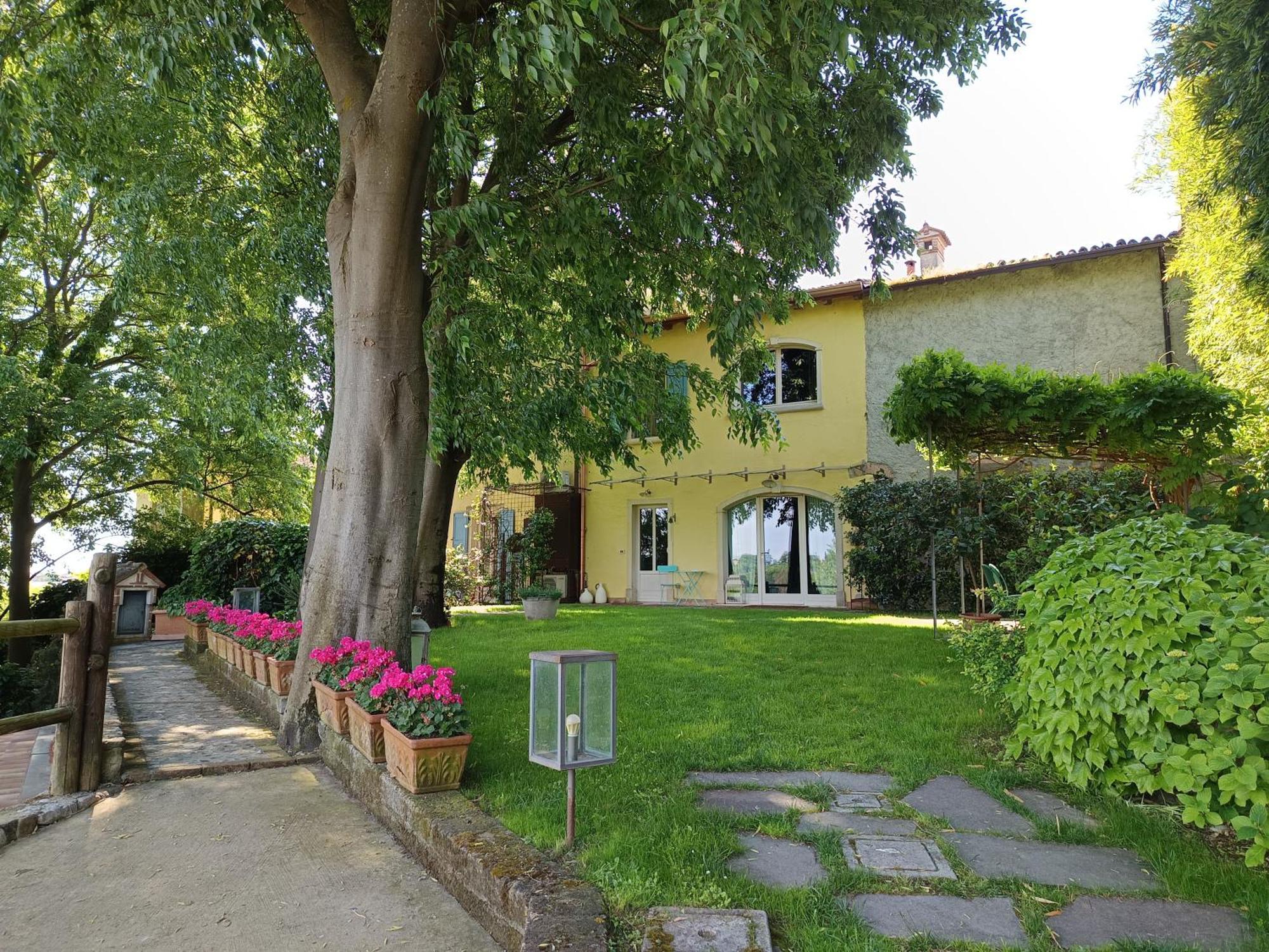 La Piana Bed & Breakfast Monzambano Luaran gambar