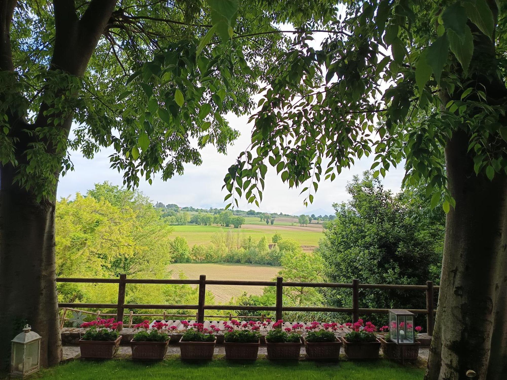 La Piana Bed & Breakfast Monzambano Luaran gambar